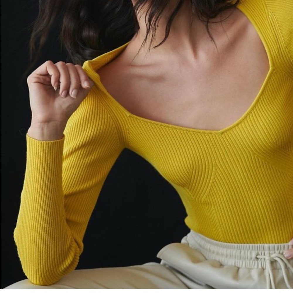 Anthropologie Citron Yellow Sweetheart Neckline Knit Long Sleeve Sweater size M